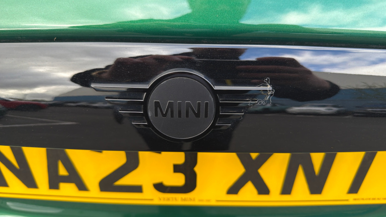MINI Hatchback 2.0 Cooper S Sport 5dr Auto Petrol Hatchback